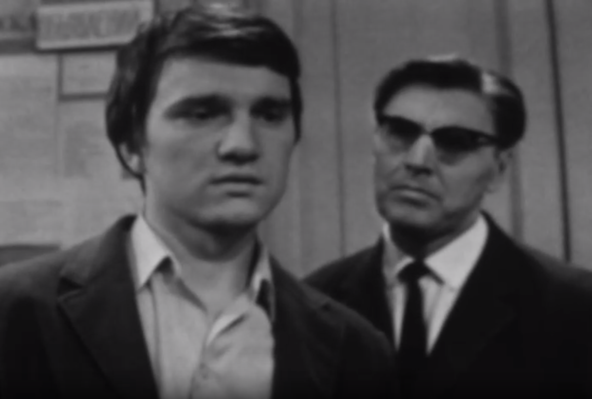 Кадр из телеспектакля "Свободный час" (1972)