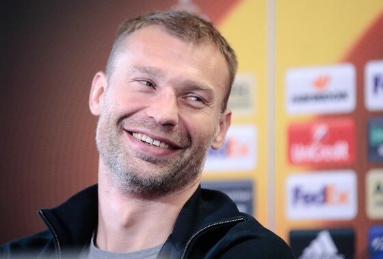    Василий Березуцкий