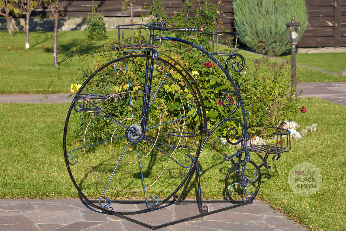 Кованый велосипед от Мастерской уникальных кованых изделий MrBlackSmith