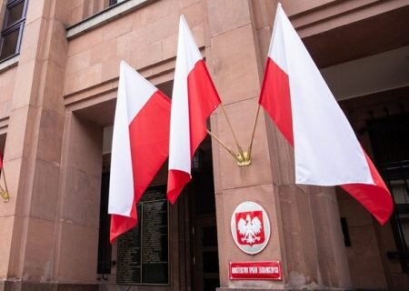    В Польше создали парламентскую группу для взыскания репараций с Германии и России