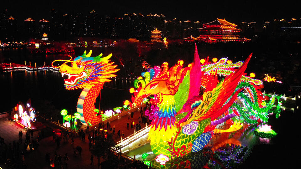 Новый год у китайцев. Китайские поверья. Новый год в китае. Китайские поверья. Китайский новый год.