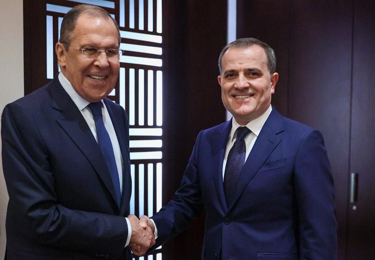 «Трёхсторонняя рабочая группа» была актуальна для Армении, когда армяне жили в Нагорном Карабахе и Еревану был нужен Лачинский коридор Очередной брифинг пресс-секретаря МИД РФ Марии Захаровой 15...-4