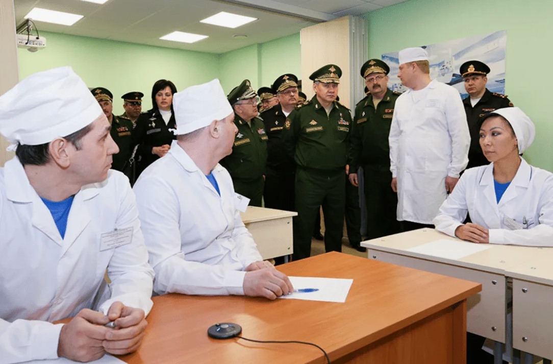 Госпиталь военной академии санкт петербурга. Госпиталь военно-медицинской Академии в Санкт-Петербурге. Военно медицинская Академия имени Кирова госпиталь. Военные мед учереждения. Учеба в военно медицинской Академии.