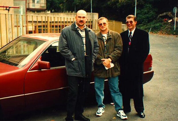 Члены слоновской ОПГСлева направо: Вячеслав Ермолов (Слон), Олег Севрюгин (Яшка), Алексей Кирилин (Очкарик).. 