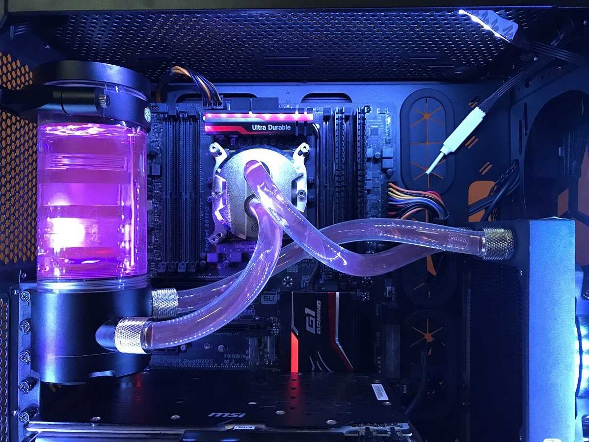 Водяное охлаждение мини. Cooler Master MASTERLIQUID 240. Cooler Master MASTERLIQUID Lite 240. СЖО Cooler Master. Кулер мастер водяное охлаждение 240.