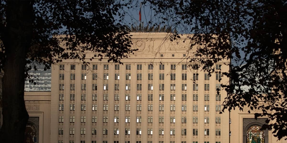 Фото: https://tvzvezda.ru/ (https://mcdn.tvzvezda.ru/storage/news_other_images/2023/10/31/6ffbff5b15024386af751040d71e40d6.jpg)