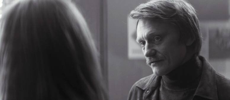    Анна Михалкова и Олег Ягодин в фильме "Чувства Анны"Кадр из видео