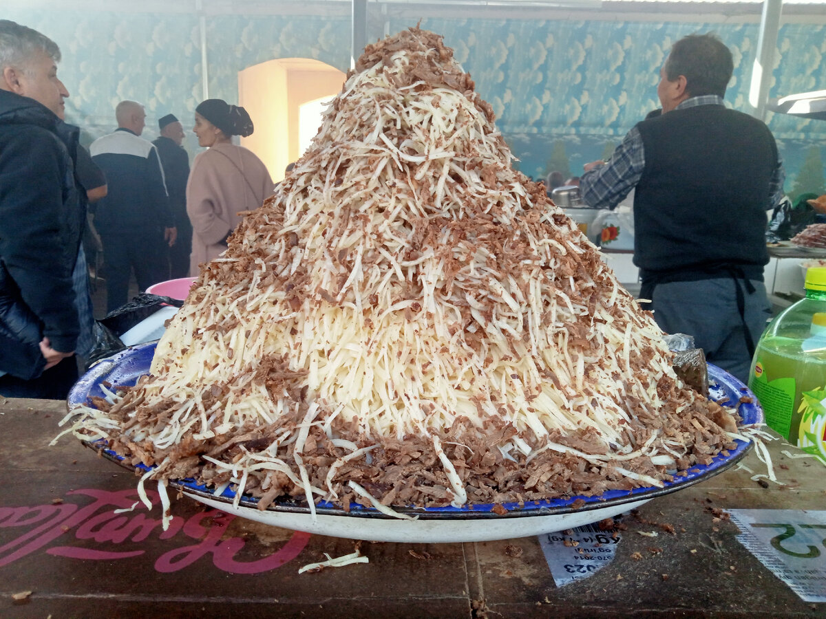 Нарын- домашняя лапша с отварным мясом