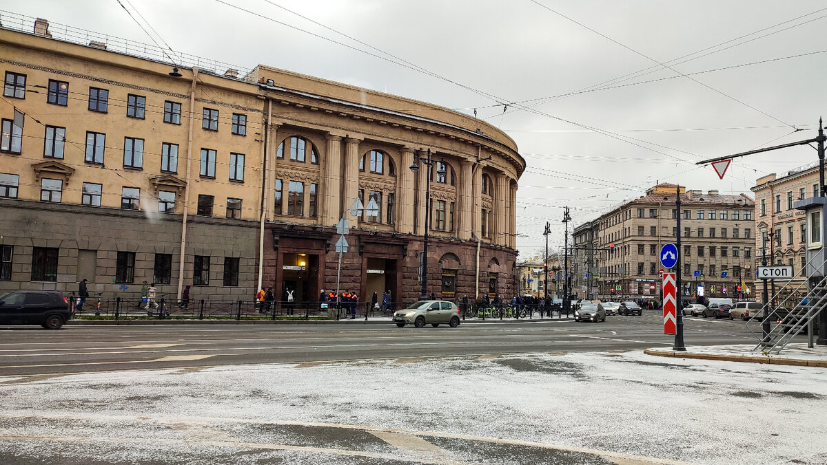метро Технологический институт в Адмиралтейском районе  Санкт-Петербурга