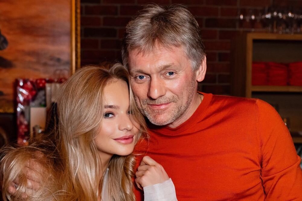 Дмитрий Песков с дочерью Елизаветой. Фото: gde-more.ru