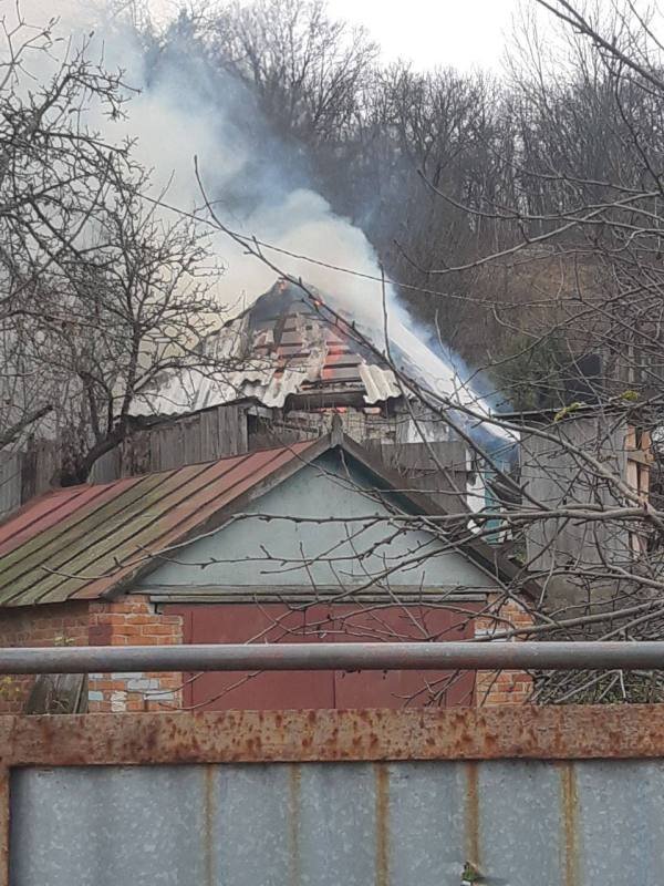    Украинские войска ведут обстрелы ДНР и Белгородской области. Обзор ситуации в прифронтовых регионах России на вечер 17 ноября
