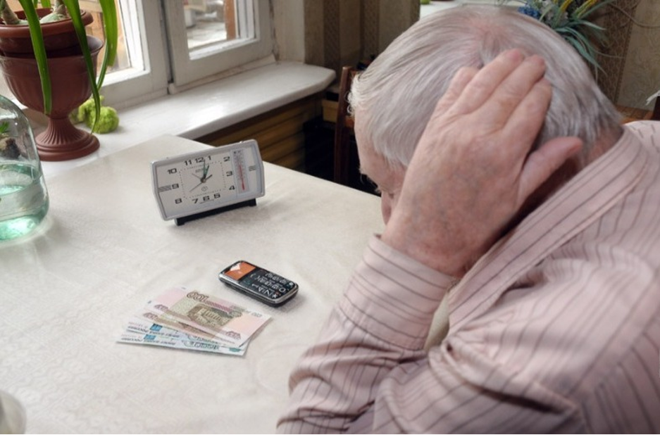 Пожилые люди в россии. Российские пенсионеры. Пенсионер стал. Молодые пенсионеры. Пенсионер стал.