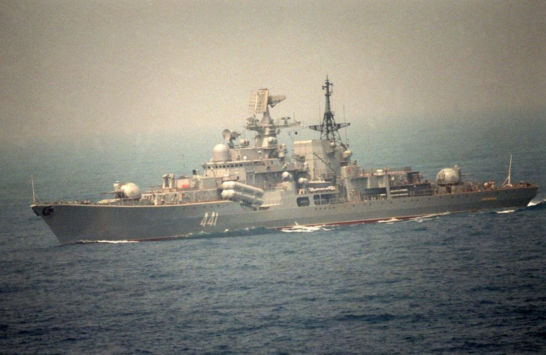 Головной эсминец проекта 956 «Современный»