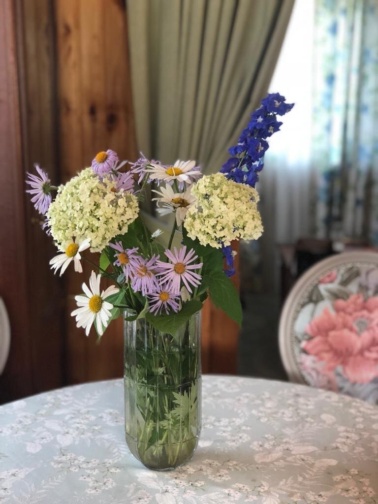 Сезонный букет. Лариса Шамбарова. 2 фото, листайте