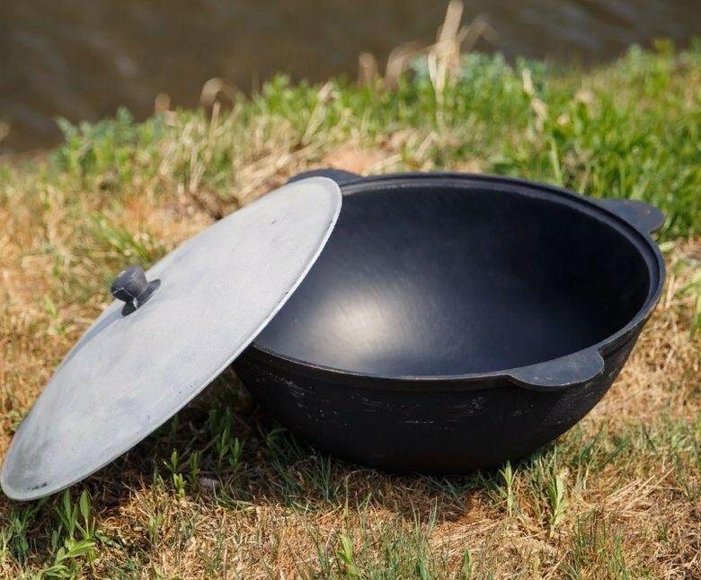 Чугунный казан