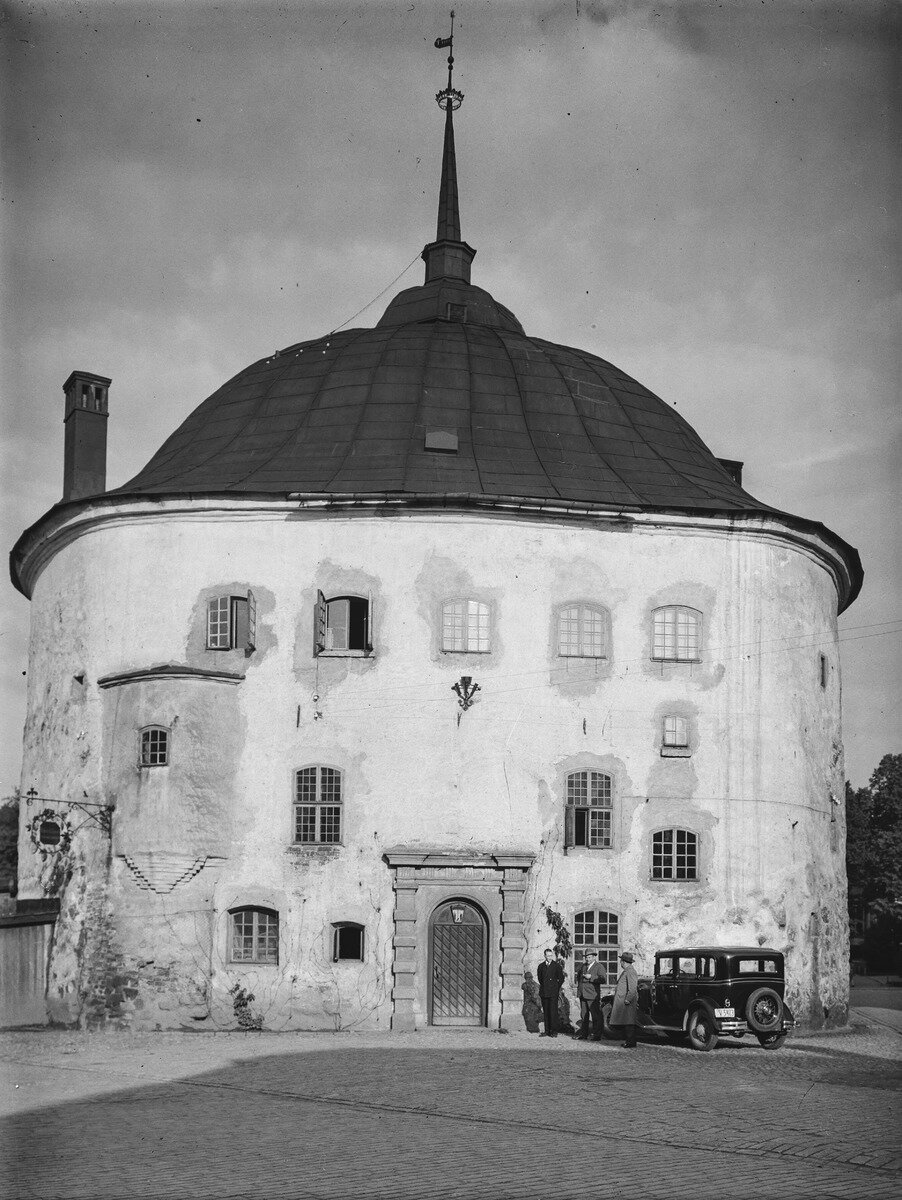 Ровно столетие назад в Круглой башне открылся легендарный ресторан «Pyöreä torni»