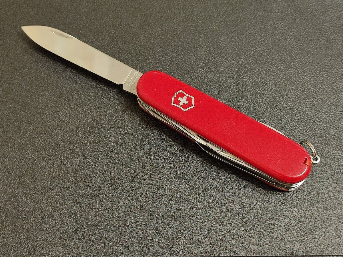 Нож без темляка