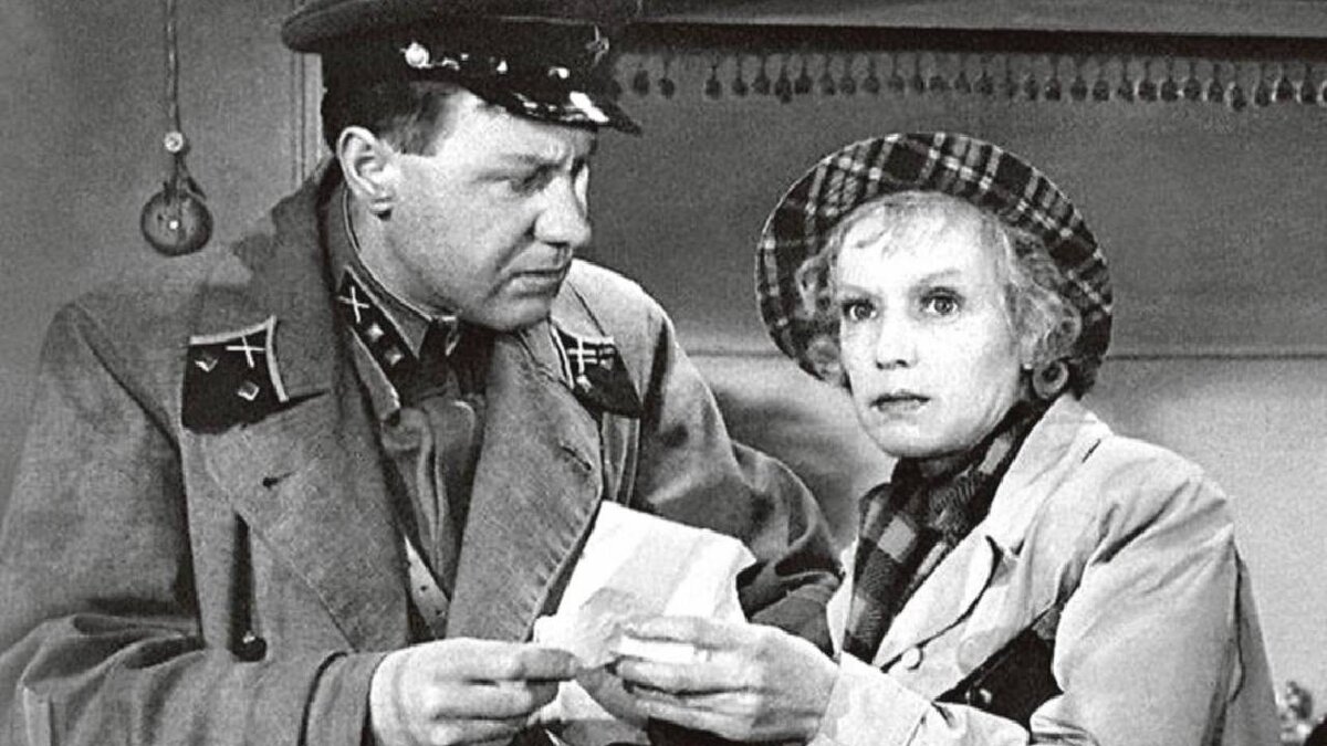 Крайне интересный актер Михаил Любезнов Кино,Люди