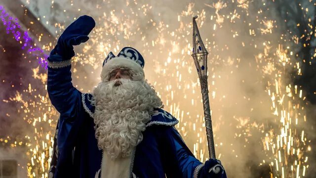    18 ноября в России отмечают День рождения Деда Мороза Кристина Просвиркина