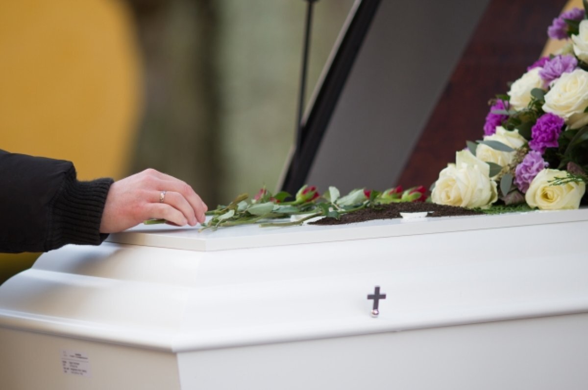    До тела нету дела.