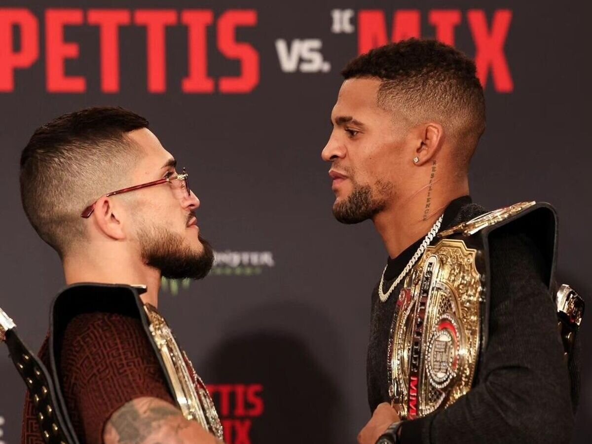    Стердаун Петтиса и Микса перед Bellator 301© Bellator MMA
