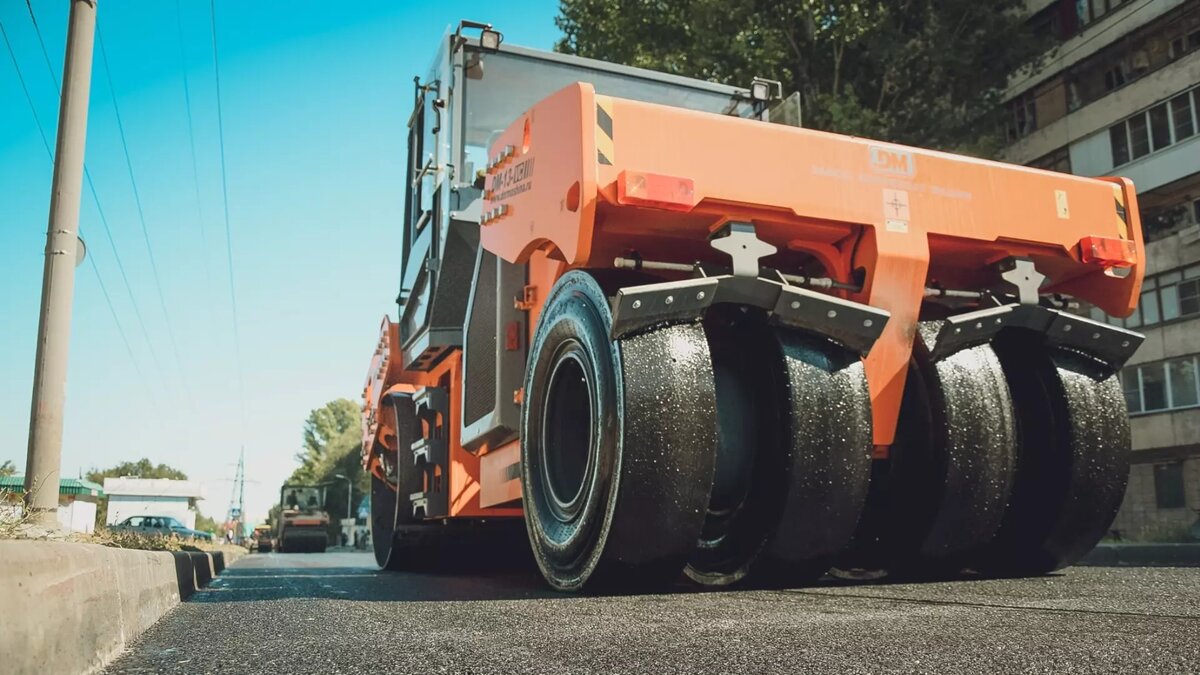     В Тюменской области в следующем году продолжатся работы по возведению транспортных развязок, строительству дорог и реконструкции мостов.