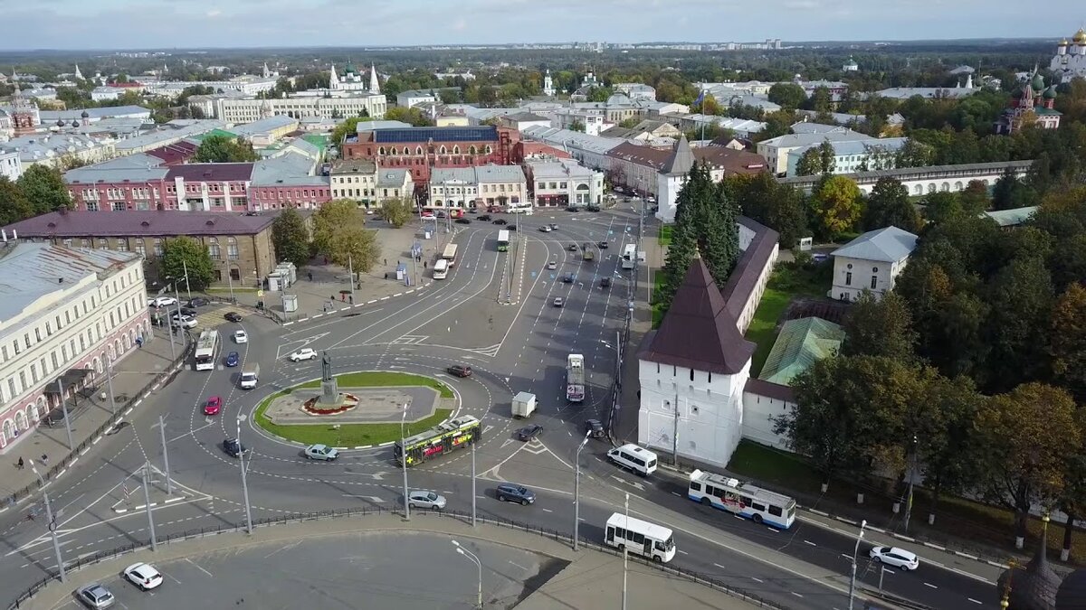 Ярославль площадь Богоявления Церковь