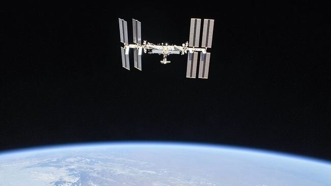     Источник: NASA/Roscosmos