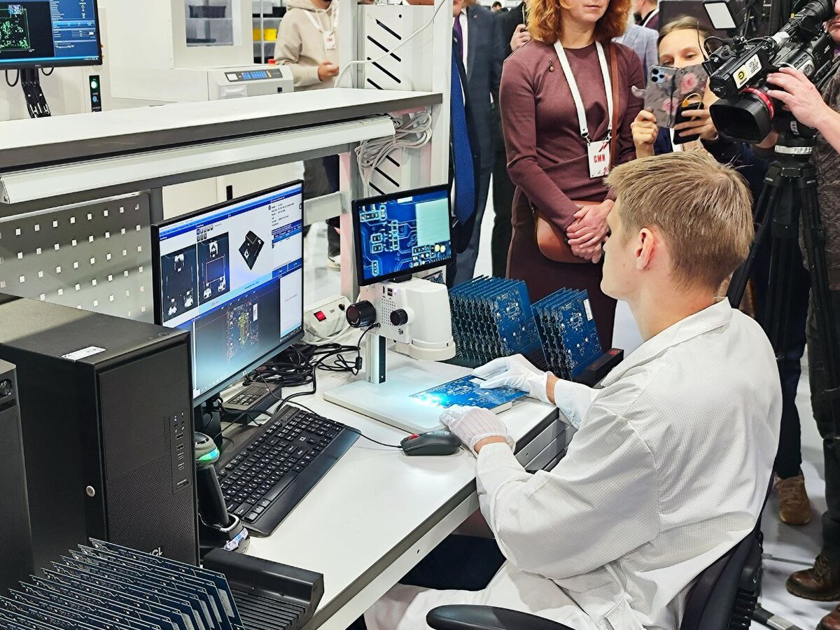 Компания ICL запустила в ОЭЗ «Иннополис» один из крупнейших в России заводов по поверхностному монтажу электронных печатных плат.