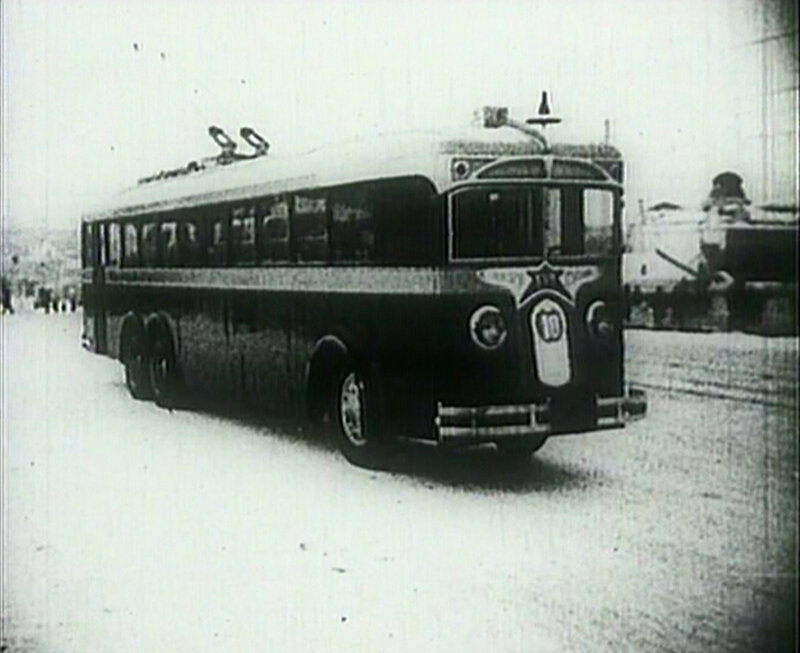 ЛК-3 на улицах Москвы, начало 1934 г. Кадр из д/ф «Летопись полувека. Год 1934», ЦТ СССР, 1967 г.