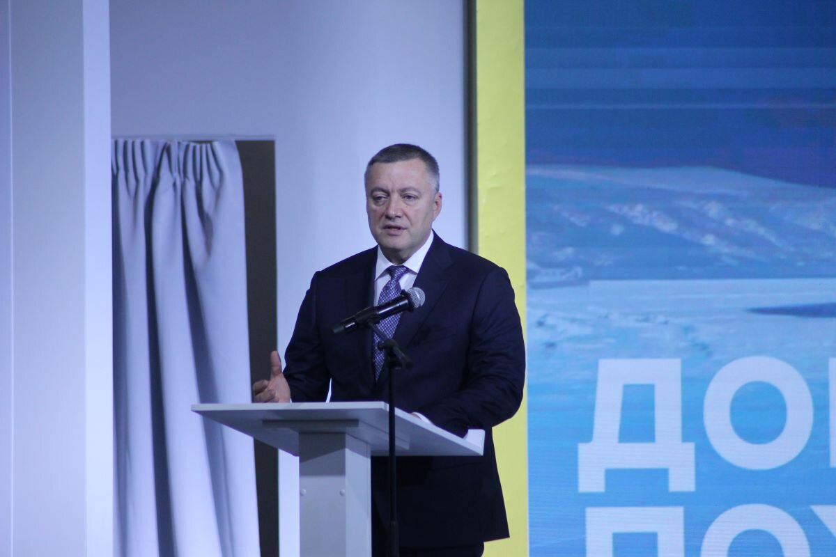 Игорь Кобзев презентовал на выставке песню об Иркутской области.  Фото: Фото: ФедералПресс / Герман Парло