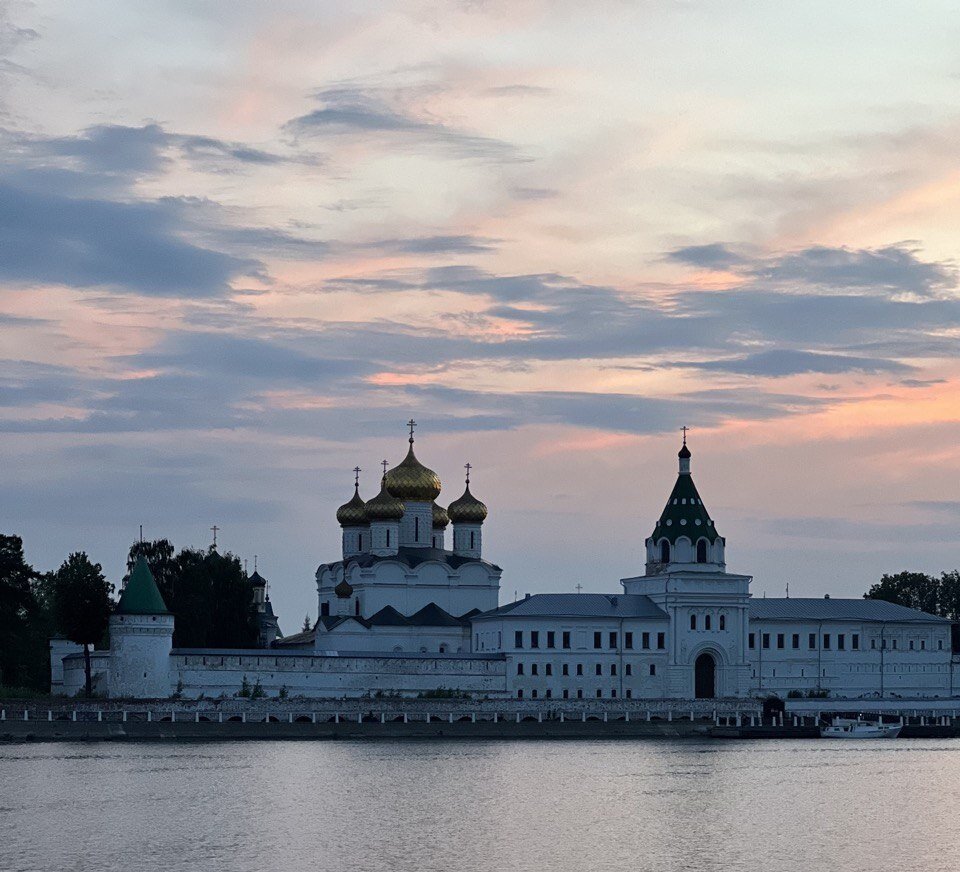 Свято-успенский Ипатьевский монастырь