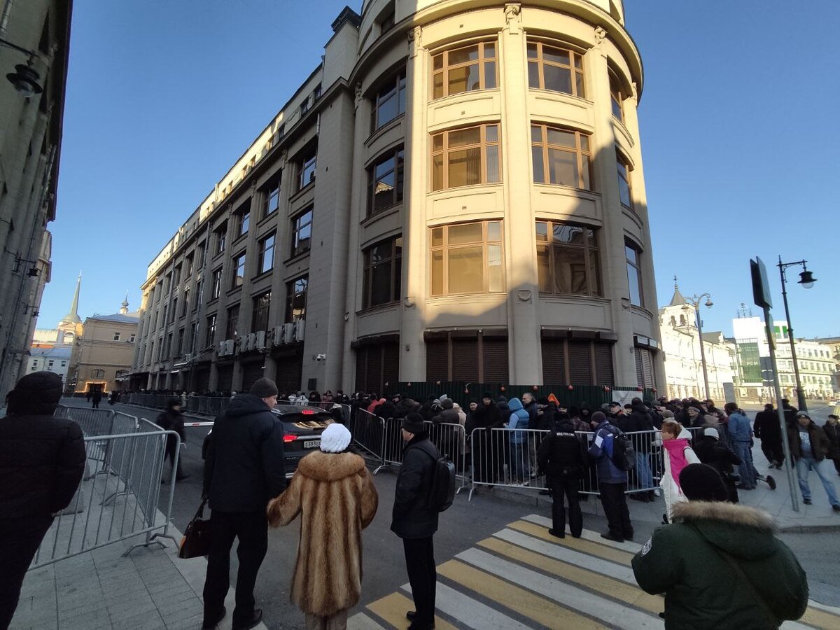 18 ноября. Приёмная Президента РФ.