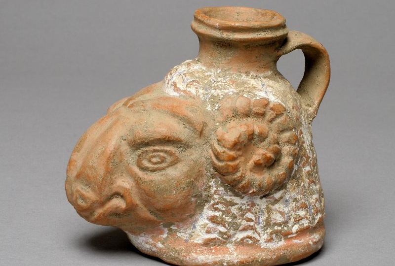 Как искусствоведы проводят описание и анализ произведений искусства?