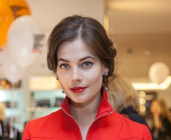 Снегирь юля актриса в купальнике - tischenko-photo.ru