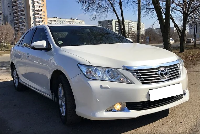 Тойота камри годы выпуска. Toyota Camry 2013. Toyota Camry 2013 белая. Toyota Camry 2013 2l. Тойота Camry 2013.