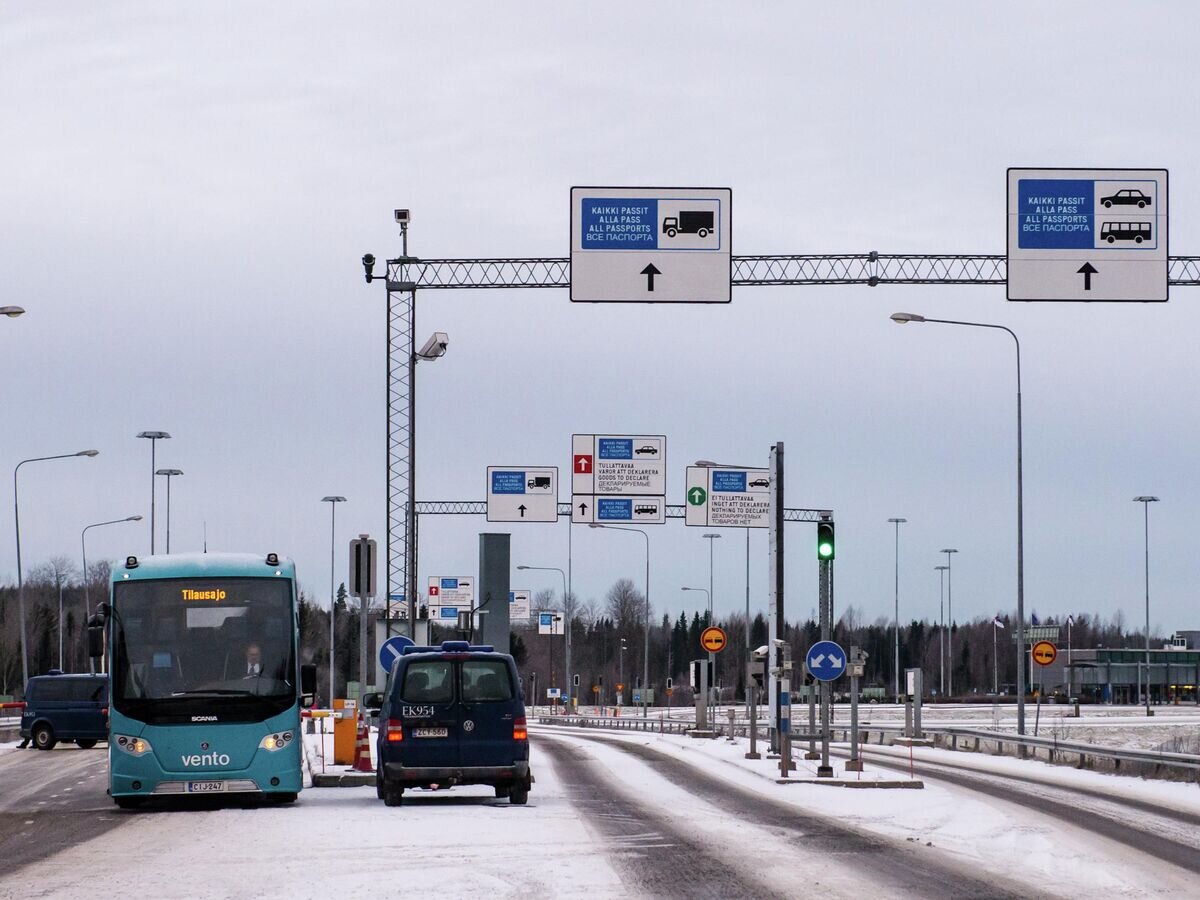    Финский пограничный пункт пропуска автомобилей на границе РФ и Финляндии© РИА Новости / Алексей Даничев