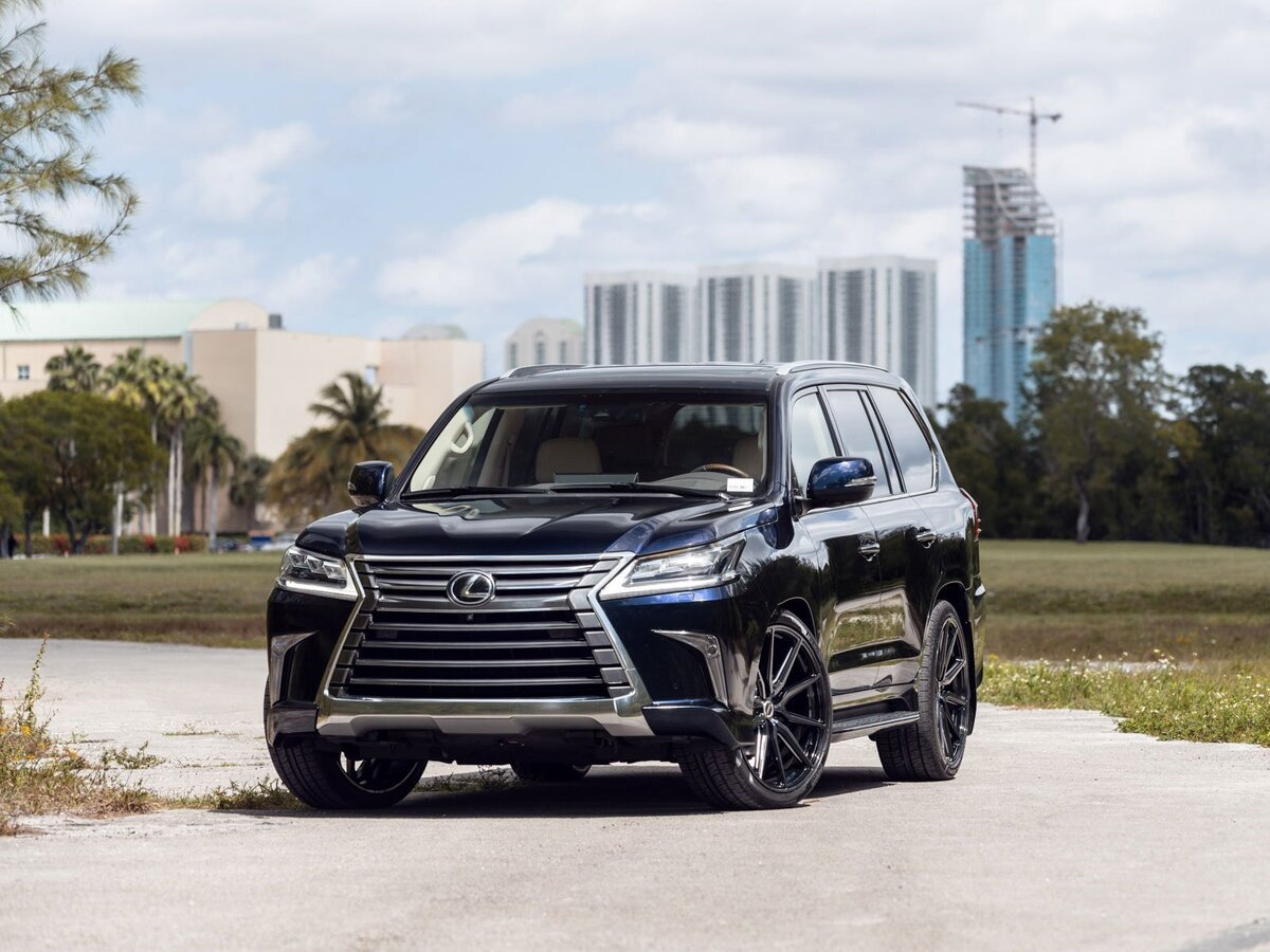 Lexus LX 570