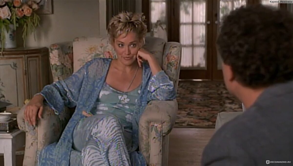 Кадр из фильма Муза. Источник фото: https://irecommend.ru/sites/default/files/imagecache/copyright1/user-images/247671/H32RRffbIAIn3Emw1fB06g.jpg