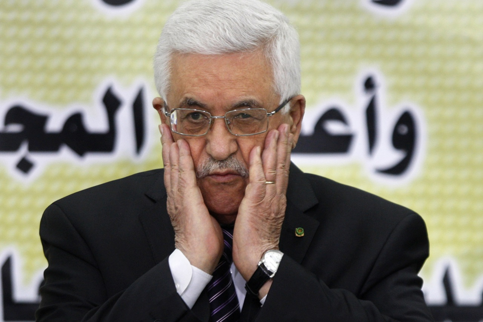 Президент Палестинской автономии М.Аббас хочет получить контроль над сектором Газа, но почти не контролирует Западный берег