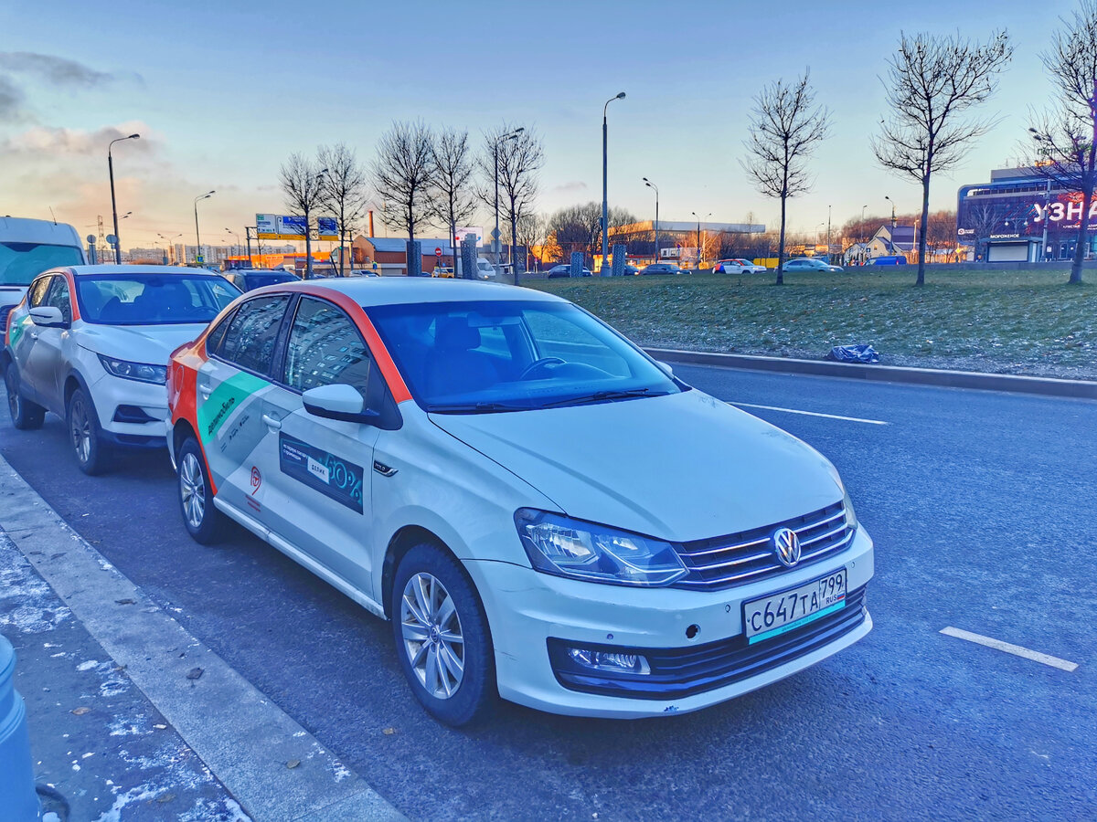 Автомобиль Volkswagen Polo.