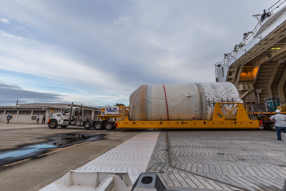 Ступень Centaur 5 доставлена на мыс Канаверал для первого запуска Vulcan — Cert-1. Источник: ULA  📷
