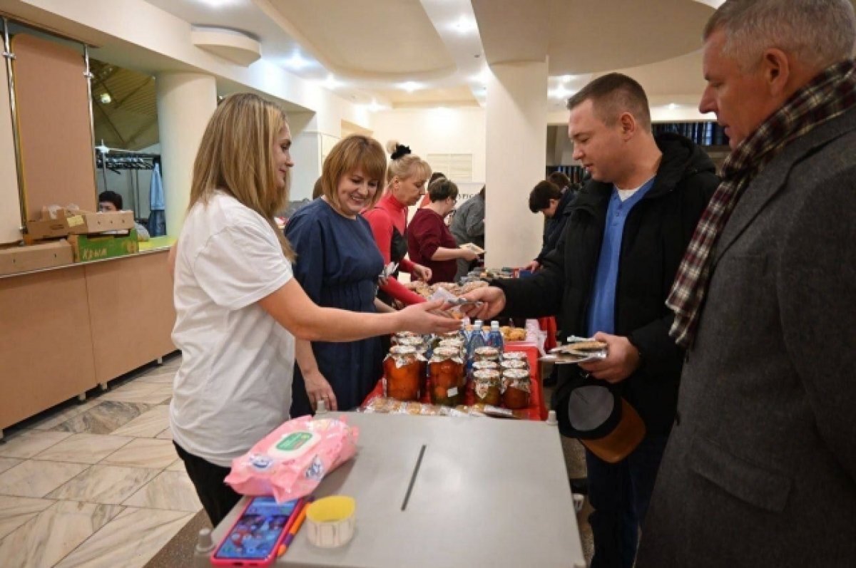    Благотворительную ярмарку в поддержку участников СВО провели в Бугуруслане