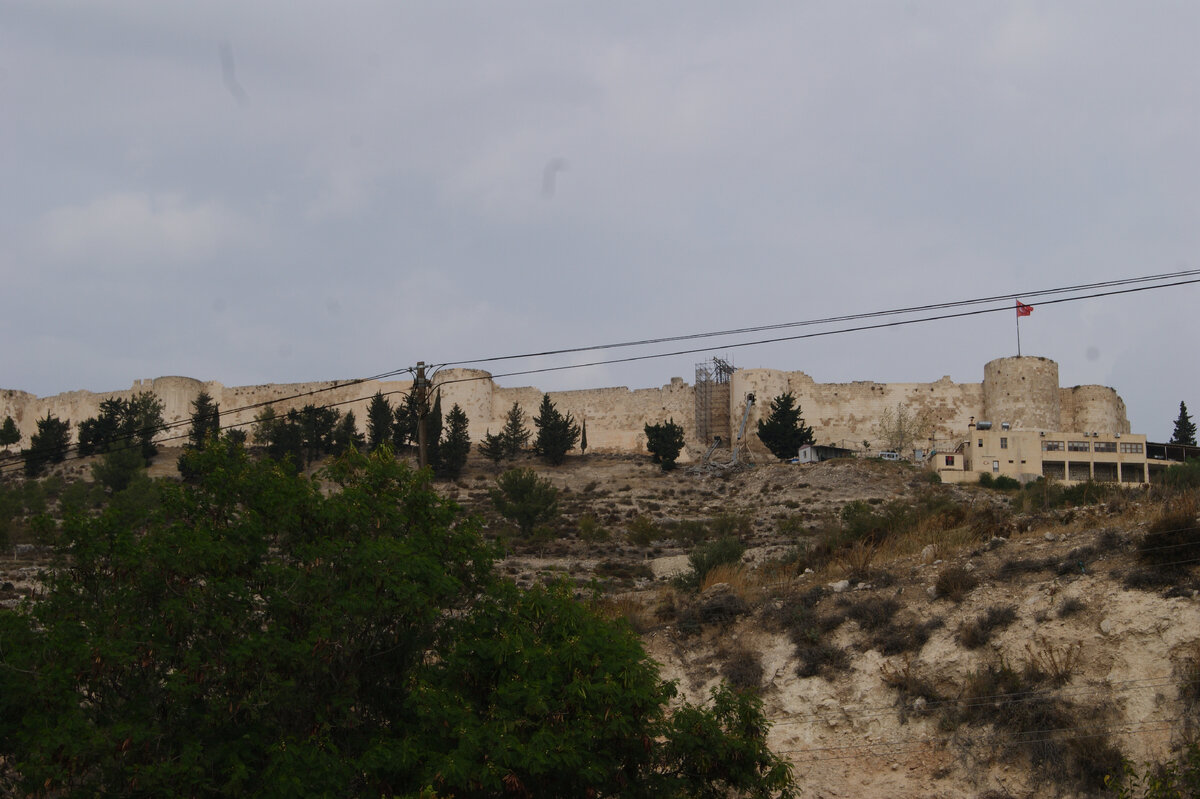 замок Silifke kalesi