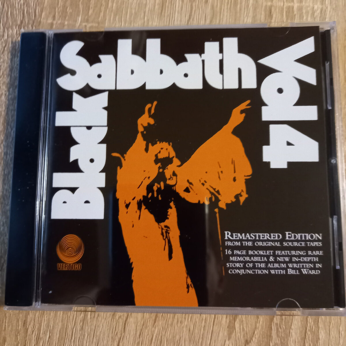  Лицевая и обратная стороны диска...Листайте вправо.