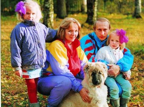 Ну явно папина любимица :)