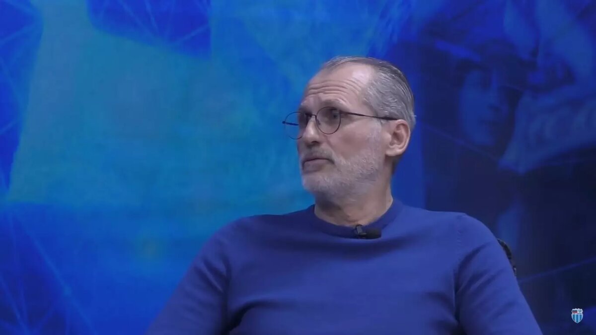     Наставник волгоградского «Ротора» Сергей Попков дал интервью, в котором обстоятельно рассказал о задачах, стоящих перед командой, а также о сборах и трансферах предстоящей зимой.