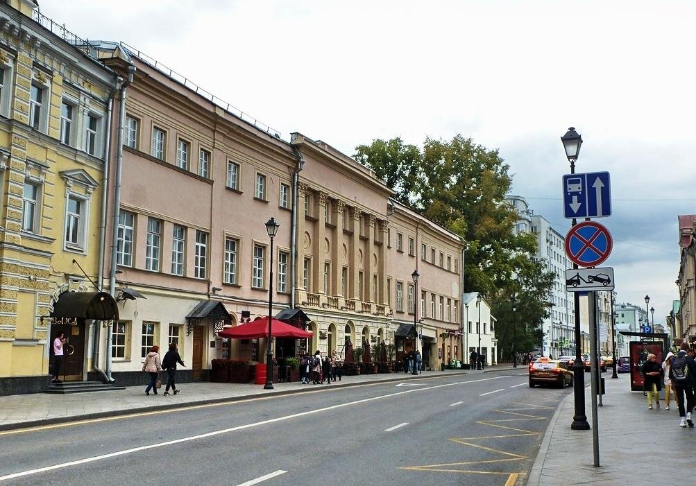 Ул покровка 3 7с1. Улица Маросейка. Усадьба толстых-Мещерских на Покровке. Покровка 3/7. Маросейка 10/1.