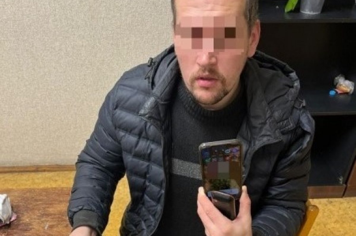    Подозреваемый заключён под стражу.