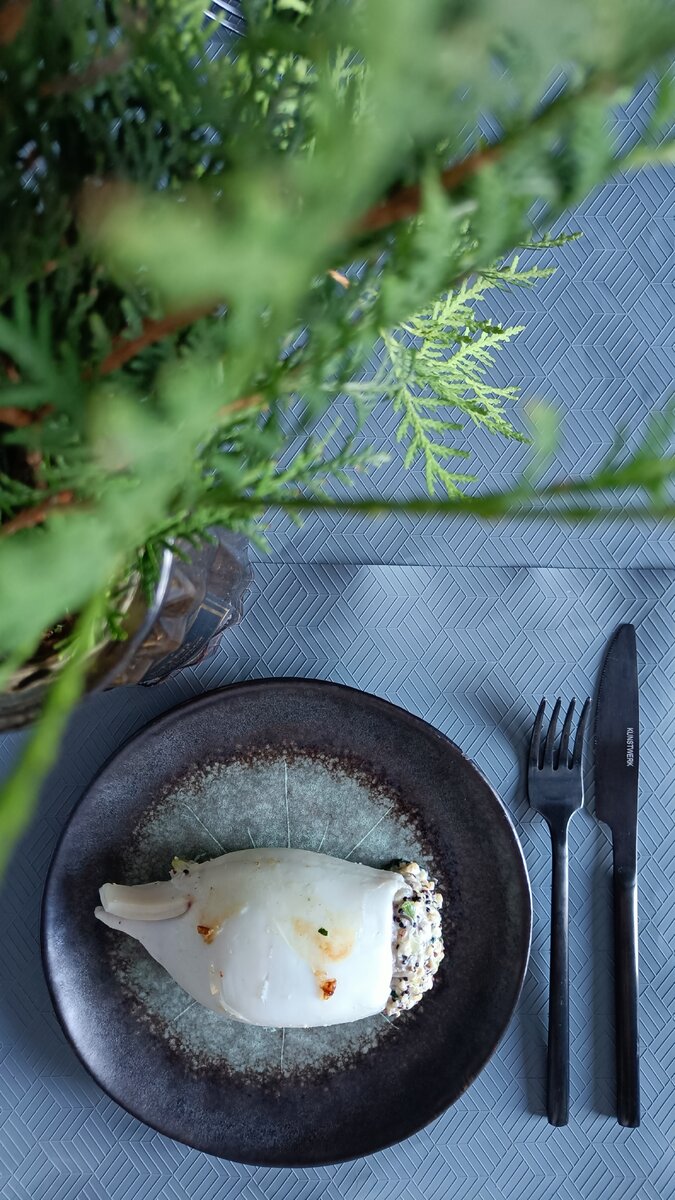 Может быть, выглядит не очень эстетично, но это вкусно и интересно